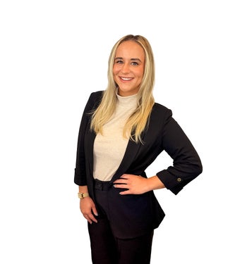 Portrait of Eve Wedewer, Residential Agent